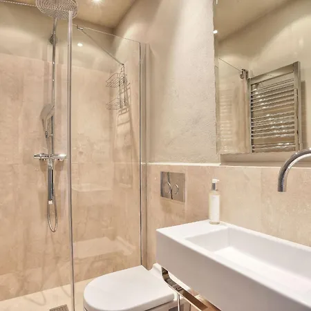 La Loggia By Interhome