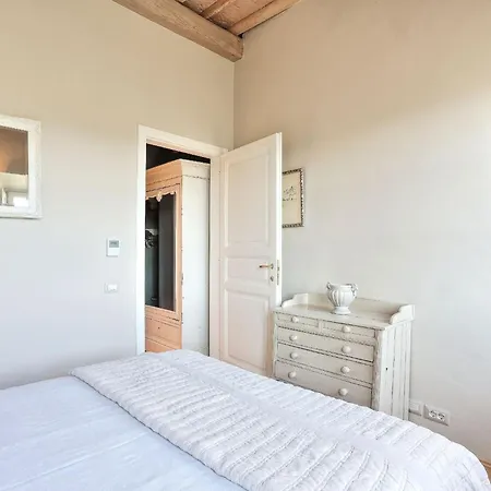 Apartman La Loggia By Interhome